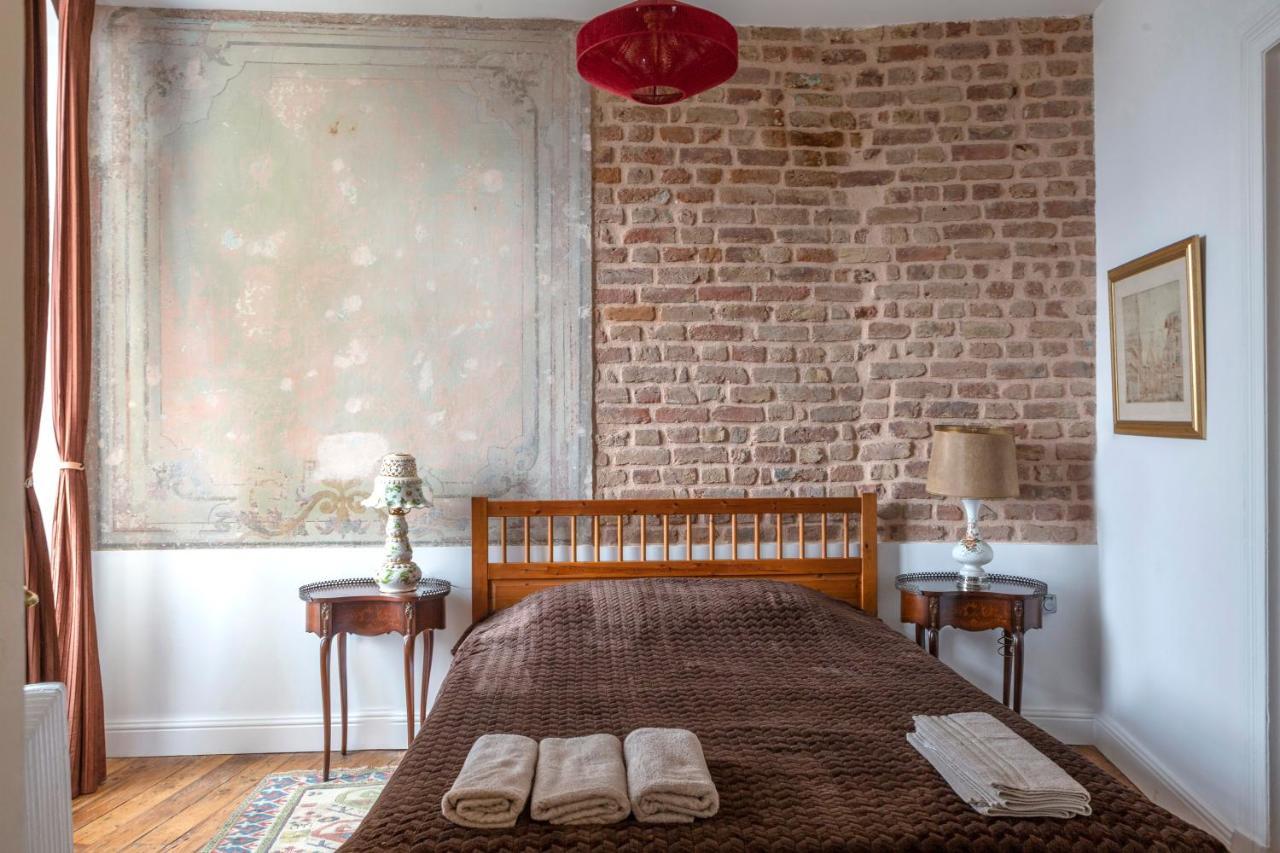 A Historical Galata Flat W Bosphorus View Daire İstanbul